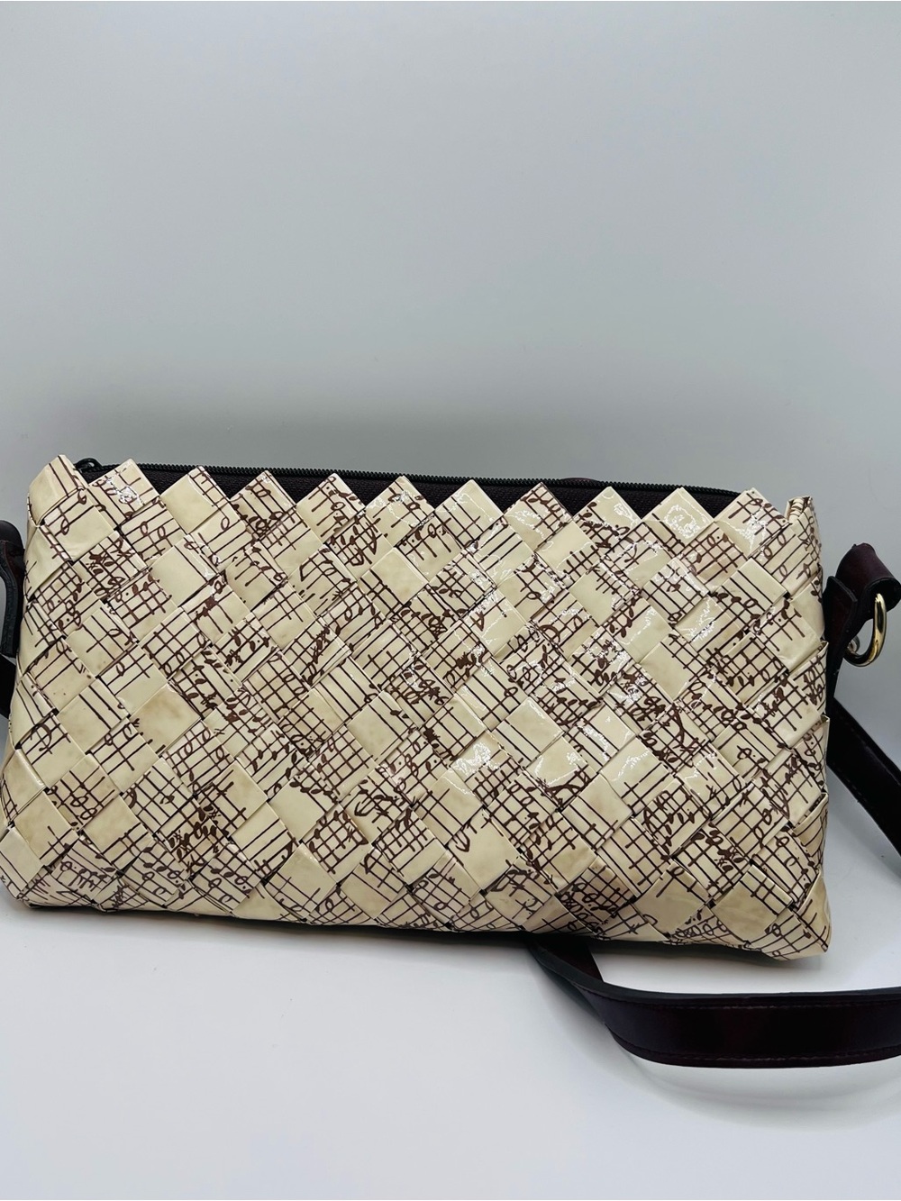 Candy wrapper Woven Crossbody Bag Cream Brown Sheet Music Print Shoulder Purse